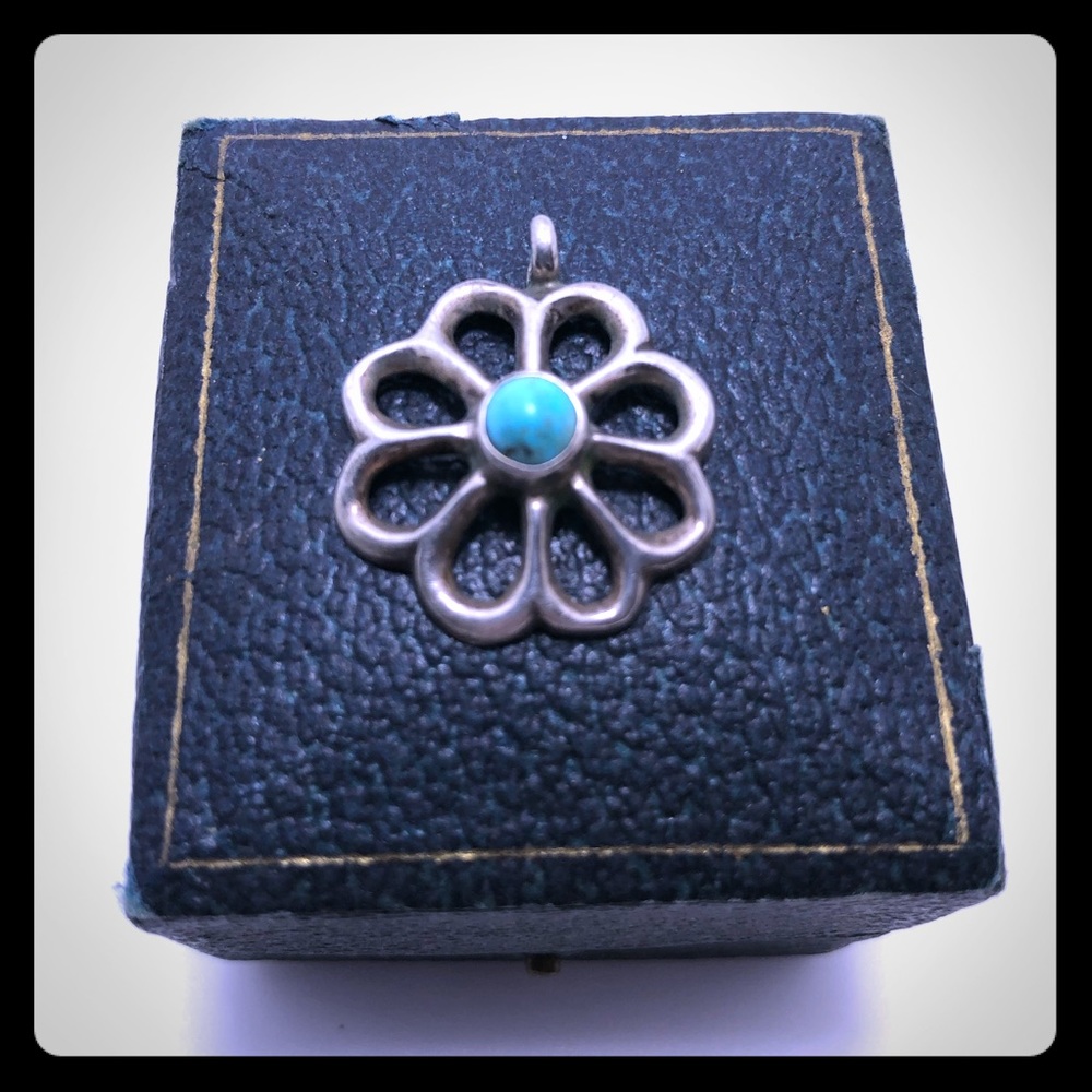 Vintage Native American Sancast Turquoise pendant